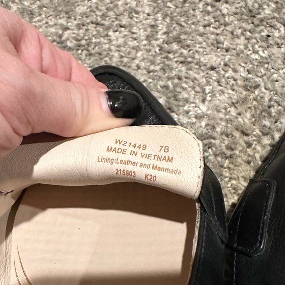 👞 SOLD 👞 Cole Haan Grand Ambition Flat- Size 7 - Picture 2 of 5